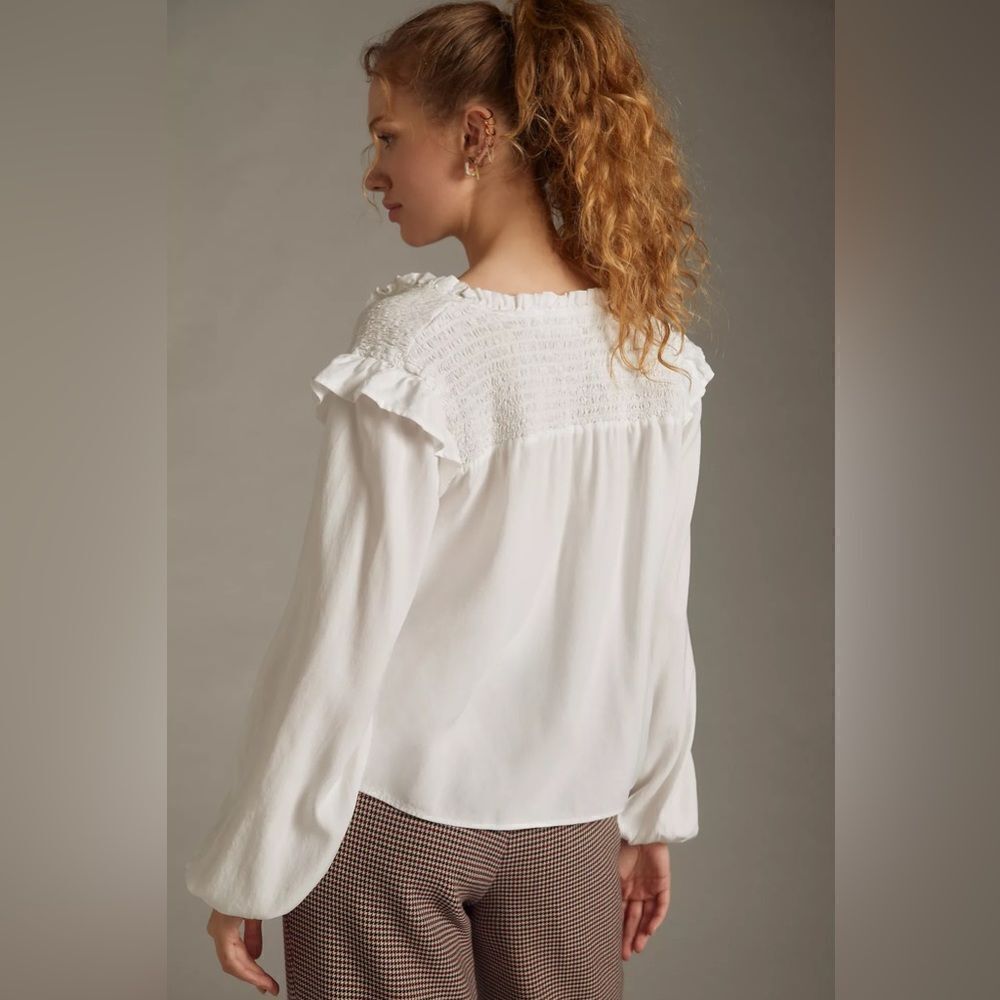 CLOTH & STONE X Anthropologie Smocked Ruffle Top WHITE NEW MEDIUM - Picture 2 of 6